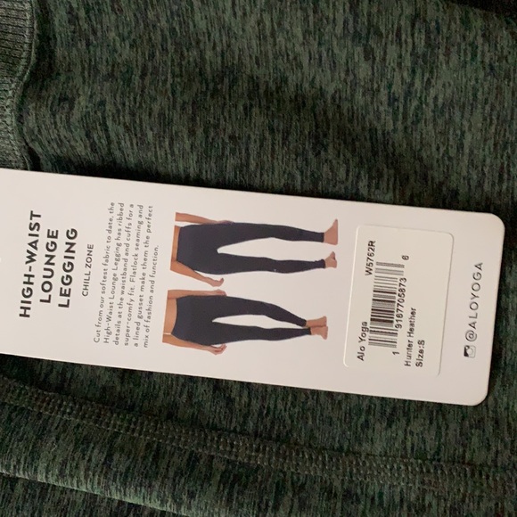 Brand New Alo Yoga Athleisure Pant - Picture 4 of 5